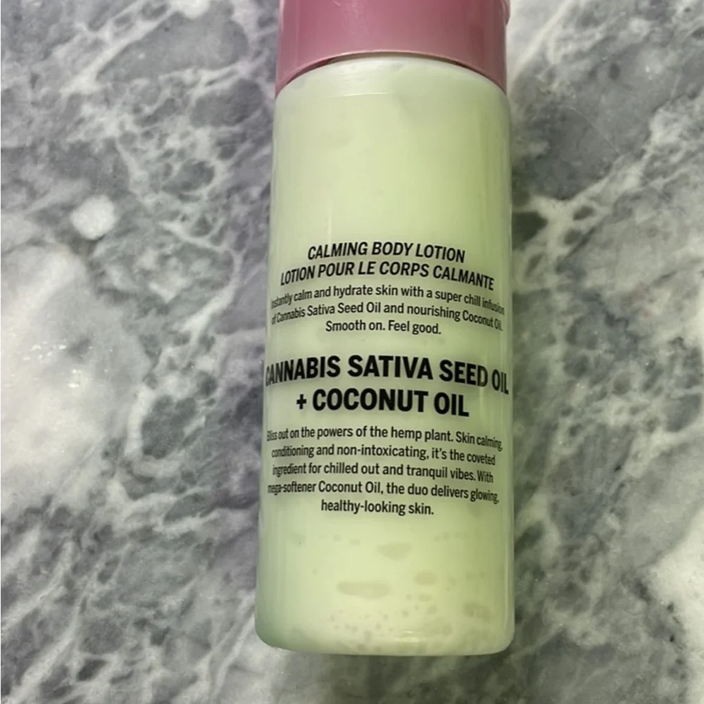 New Victoria’s Secret Pink‎ Coco Chill Lotion